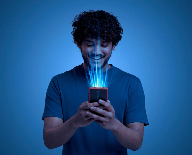 Mobile Experiences That Connect Instantly
